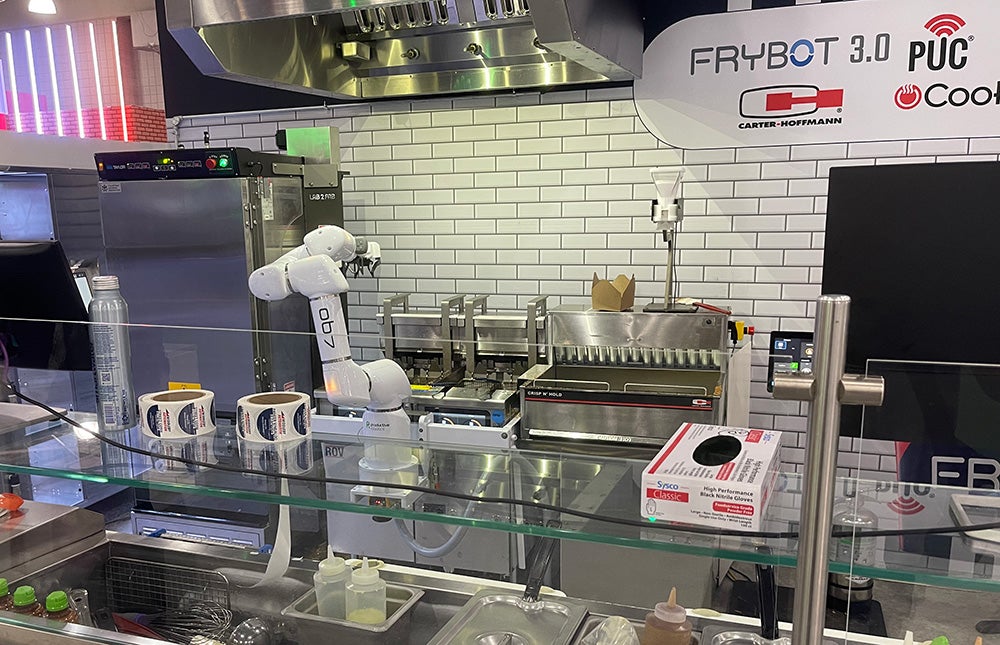 Frybot 3.0 using AI to cook food.